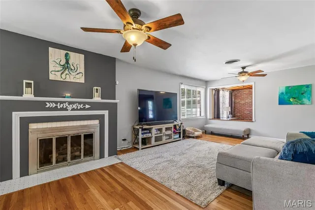 $290,000 | 17 Airline Drive, Farmington, MO 63640