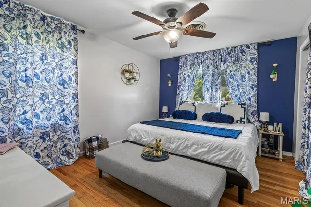 $290,000 | 17 Airline Drive, Farmington, MO 63640