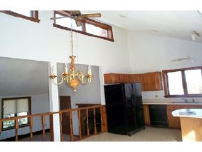 83 Nottingham Road Raymond, NH 03077 - Photo 2 of 5