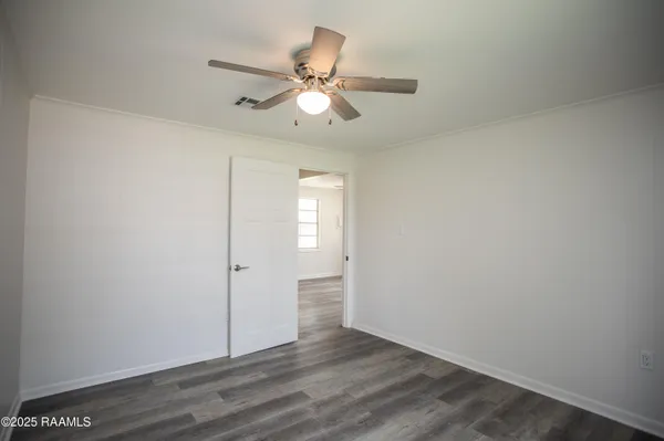 $1,375 | 408 Martin Luther King Jr Drive, Lafayette, LA 70501