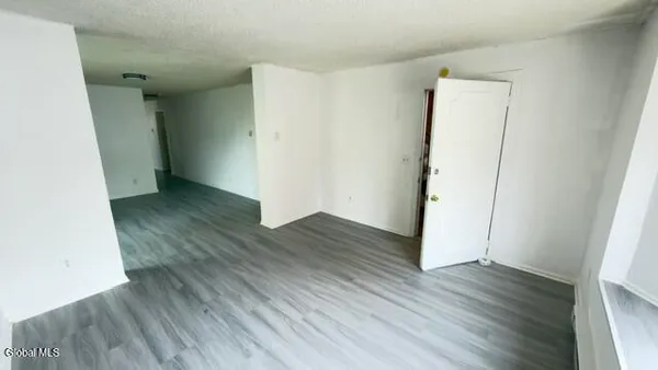 $1,300 | 3134 6th Avenue, Unit 1, Troy, NY 12180