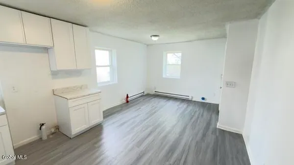 $1,300 | 3134 6th Avenue, Unit 1, Troy, NY 12180