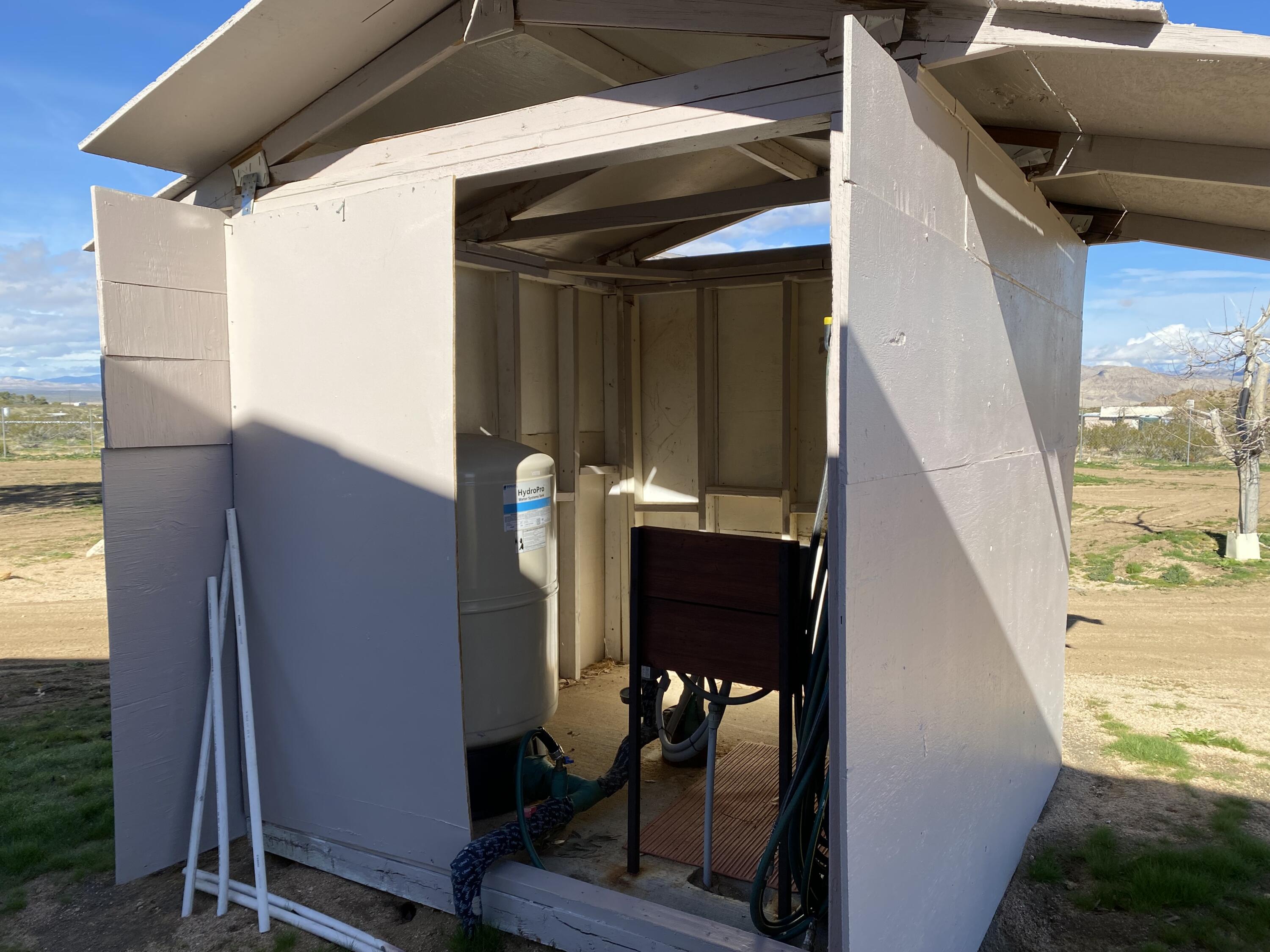 52020 Joshua Tree Road Johnson Valley, CA 92285 - Photo 14 of 49 IMG_7087