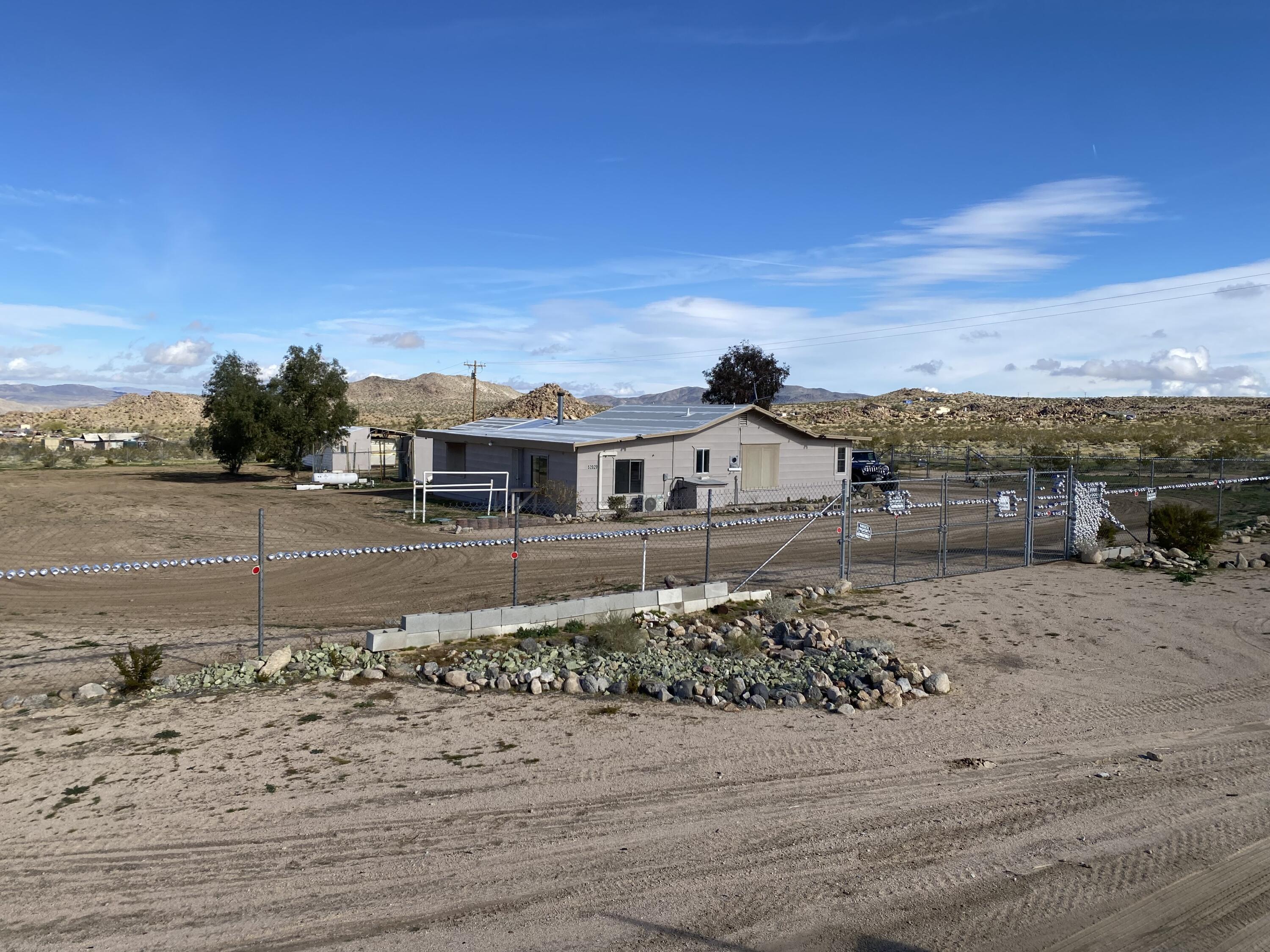 52020 Joshua Tree Road Johnson Valley, CA 92285 - Photo 5 of 49 IMG_7066