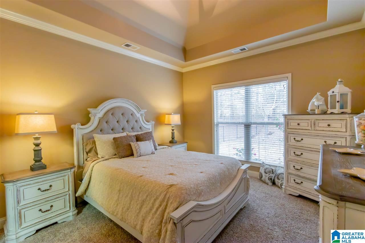 224 Perthshire Way Pelham, AL 35124 - Photo 2 of 47