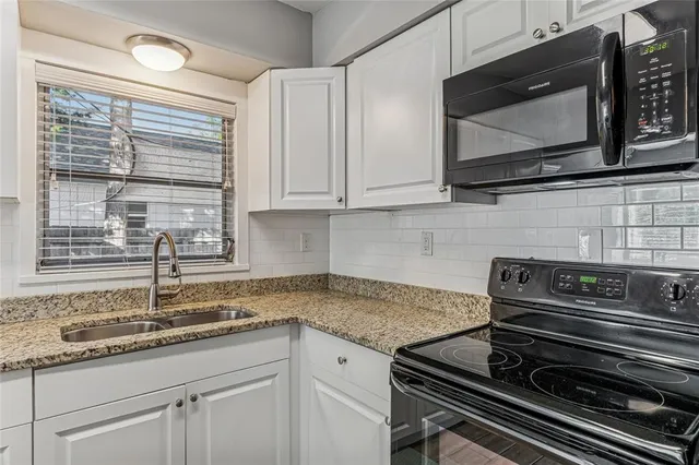 $450,000 | 902 Beltrees Street, Dunedin, FL 34698