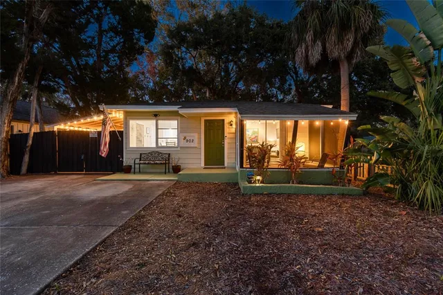$450,000 | 902 Beltrees Street, Dunedin, FL 34698