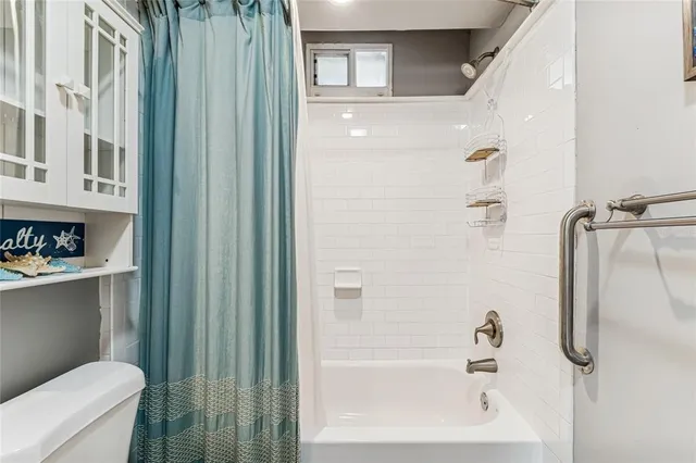 $450,000 | 902 Beltrees Street, Dunedin, FL 34698