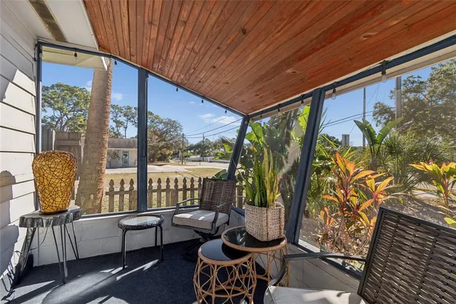 $450,000 | 902 Beltrees Street, Dunedin, FL 34698