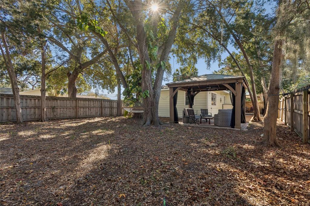 902 Beltrees Street Dunedin, FL 34698 - Photo 7 of 61