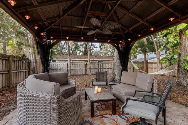 $450,000 | 902 Beltrees Street, Dunedin, FL 34698