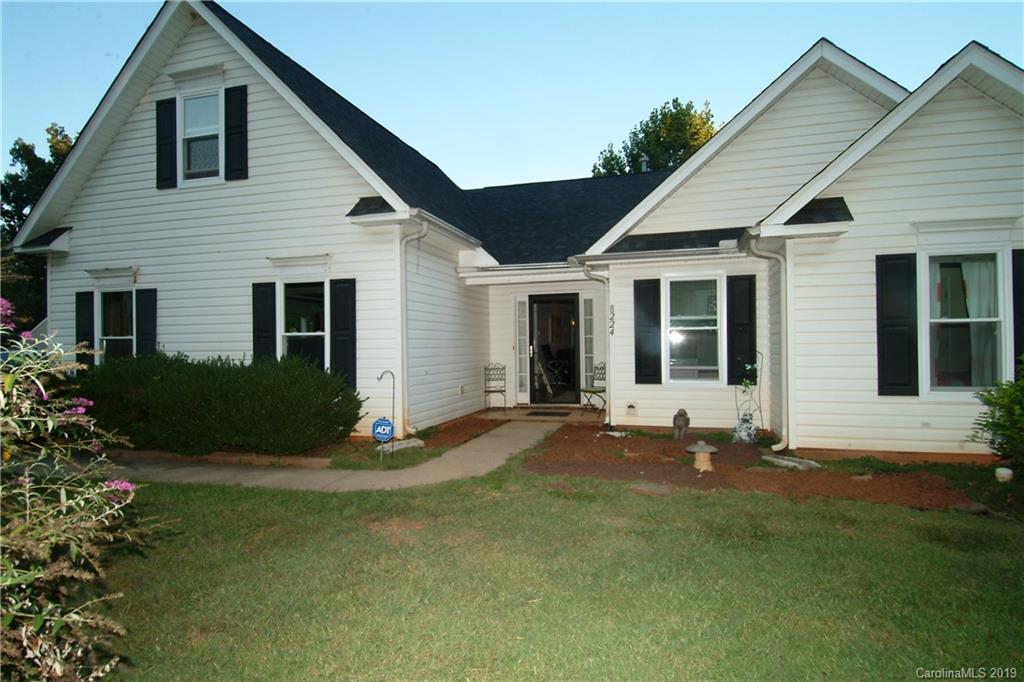 8224 Reames Road Charlotte, NC 28216 - Photo 1 of 33 Gallery Image 1
