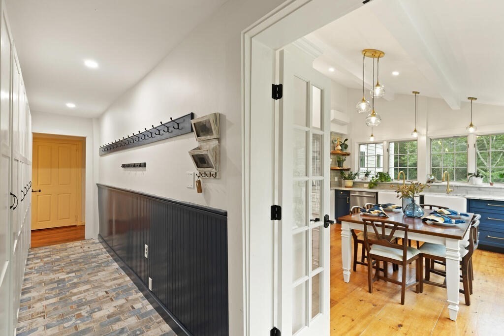 6 Lawrence Road Boxford, MA 01921 - Photo 2 of 42 a view of a kitchen from the dining room