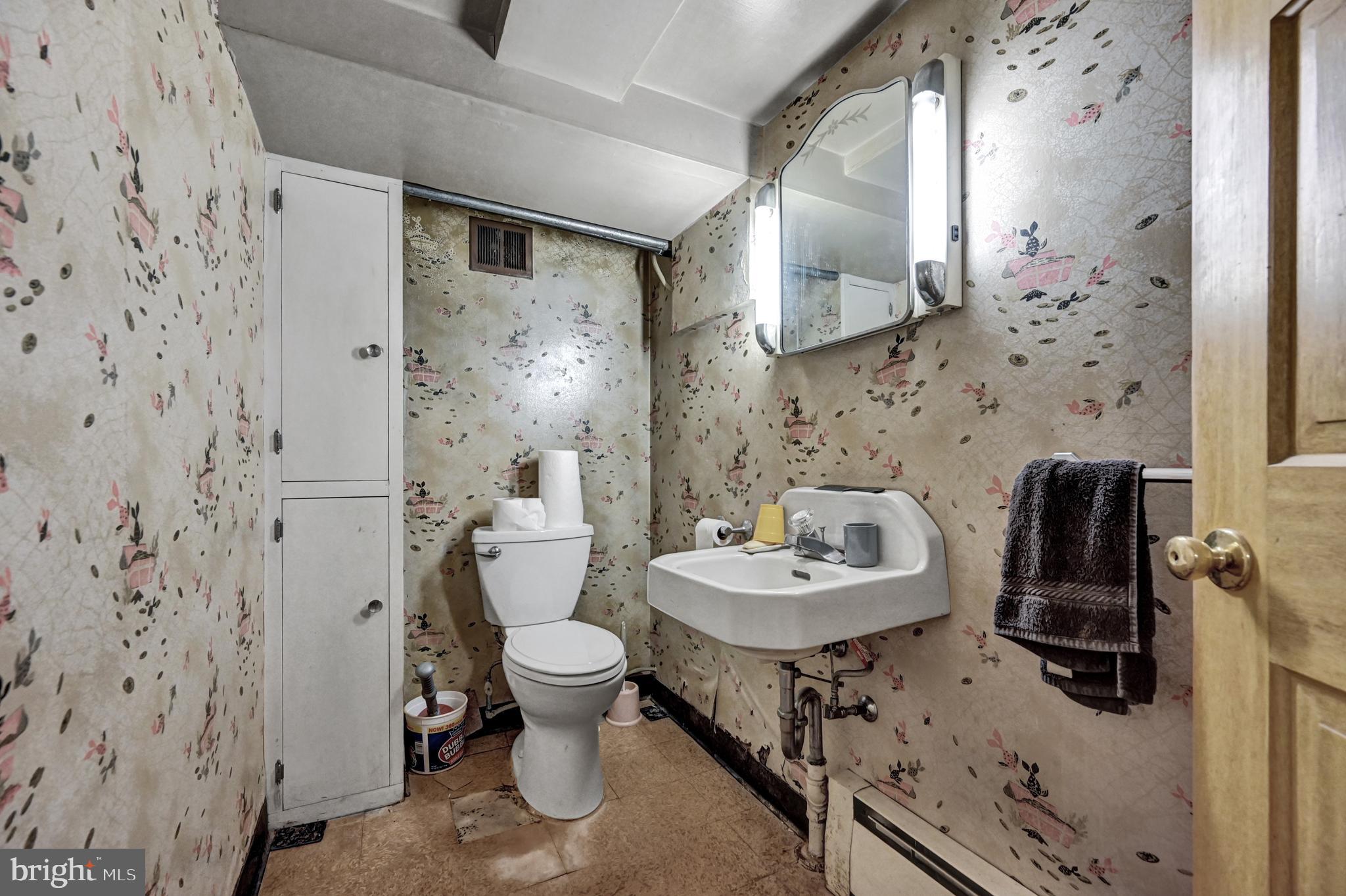 225 Moul Avenue Hanover, PA 17331 - Photo 44 of 81 a bathroom with a sink toilet and shower