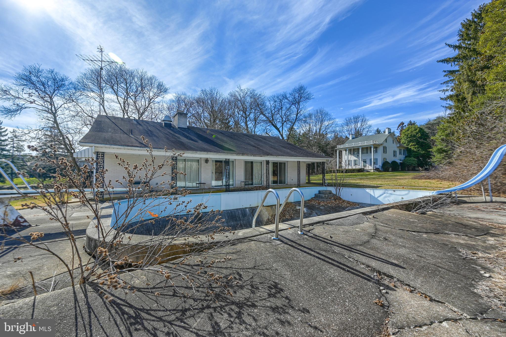 225 Moul Avenue Hanover, PA 17331 - Photo 54 of 81 a view of a house with backyard and sitting area