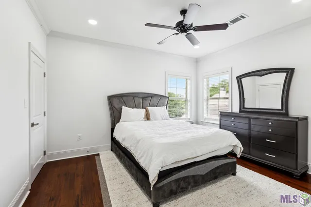 $939,900 | 11022 Perkins Road, Baton Rouge, LA 70810