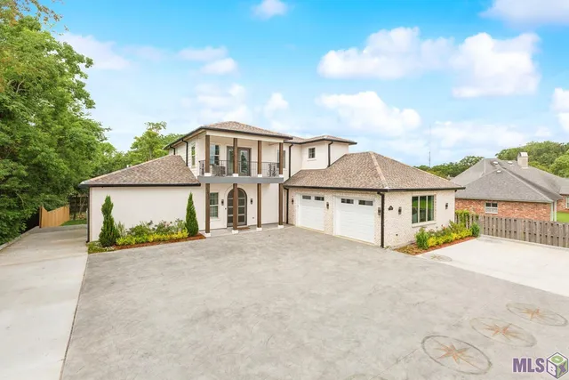 $939,900 | 11022 Perkins Road, Baton Rouge, LA 70810