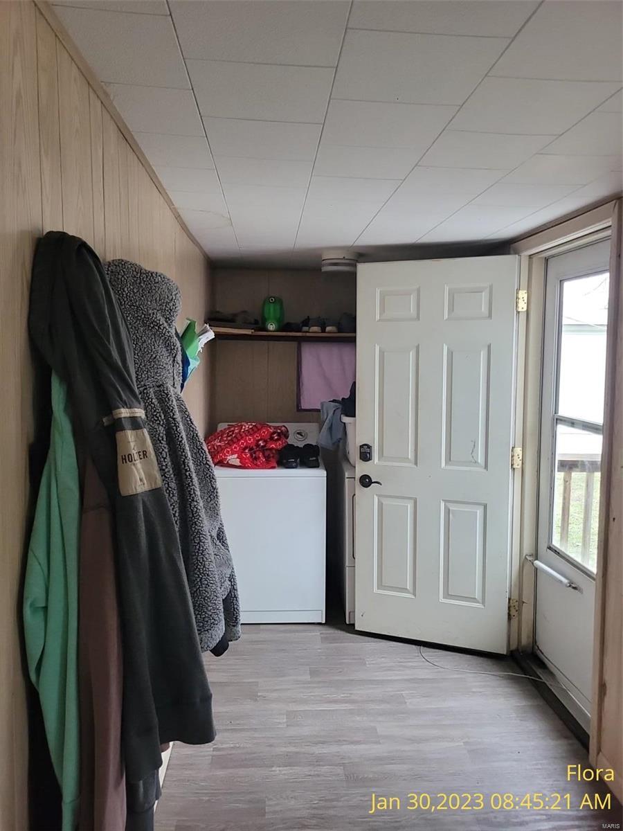 551 West 3rd Street Flora, IL 62839 - Photo 6 of 16