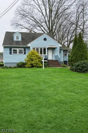 $449,000 | 101 North 13th Street, Kenilworth, NJ 07033