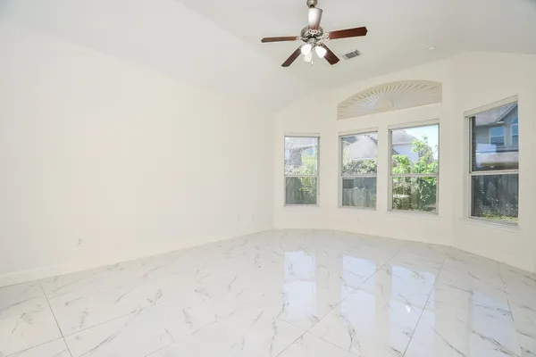 $3,450 | 4322 Pensacola Oaks Lane, Sugar Land, TX 77479