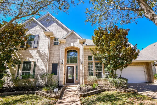 $3,450 | 4322 Pensacola Oaks Lane, Sugar Land, TX 77479