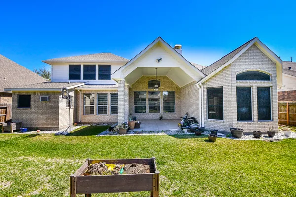 $3,450 | 4322 Pensacola Oaks Lane, Sugar Land, TX 77479