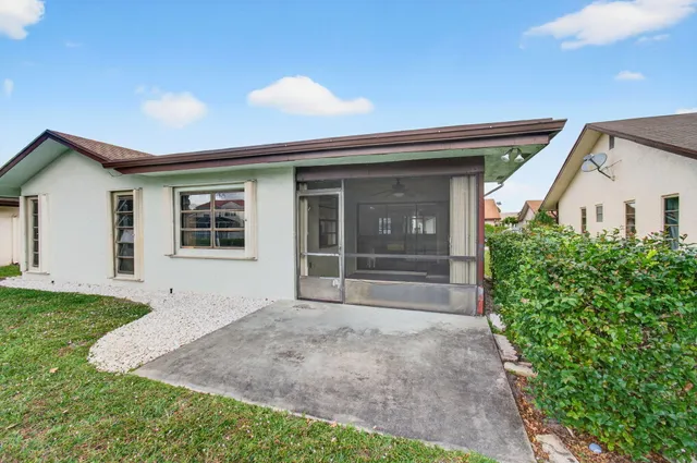 $290,000 | 6271 Tall Cypress Circle, Greenacres, FL 33463