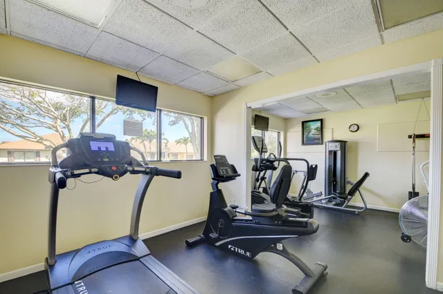 $290,000 | 6271 Tall Cypress Circle, Greenacres, FL 33463