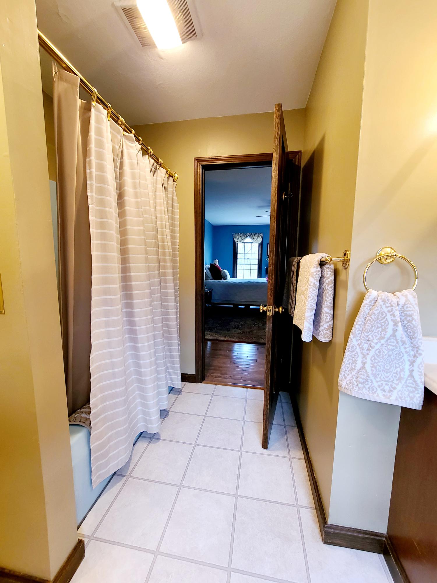 30 Silver Ridge Road Bangor, ME 04401 - Photo 50 of 102 Master Bath 1