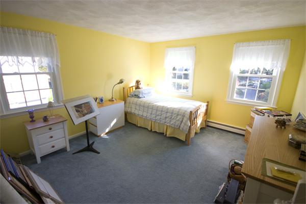 4 Cranmore Road Medfield, MA 02052 - Photo 19 of 30 Gallery Image 19