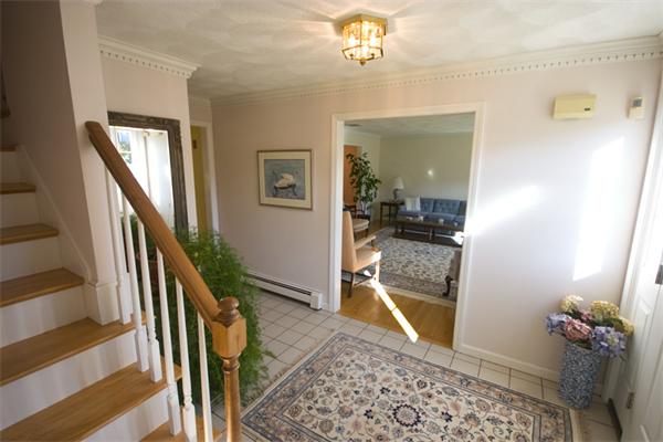 4 Cranmore Road Medfield, MA 02052 - Photo 5 of 30 Gallery Image 5