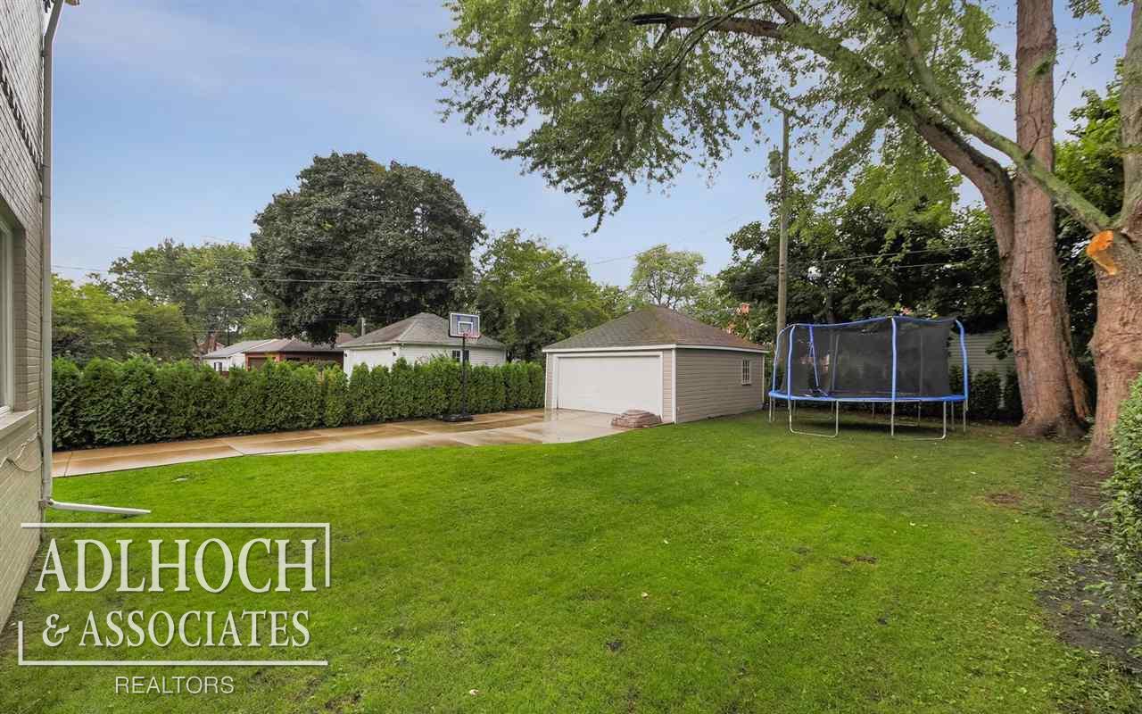 455 Allard Road Grosse Pointe Farms, MI 48236 - Photo 17 of 17
