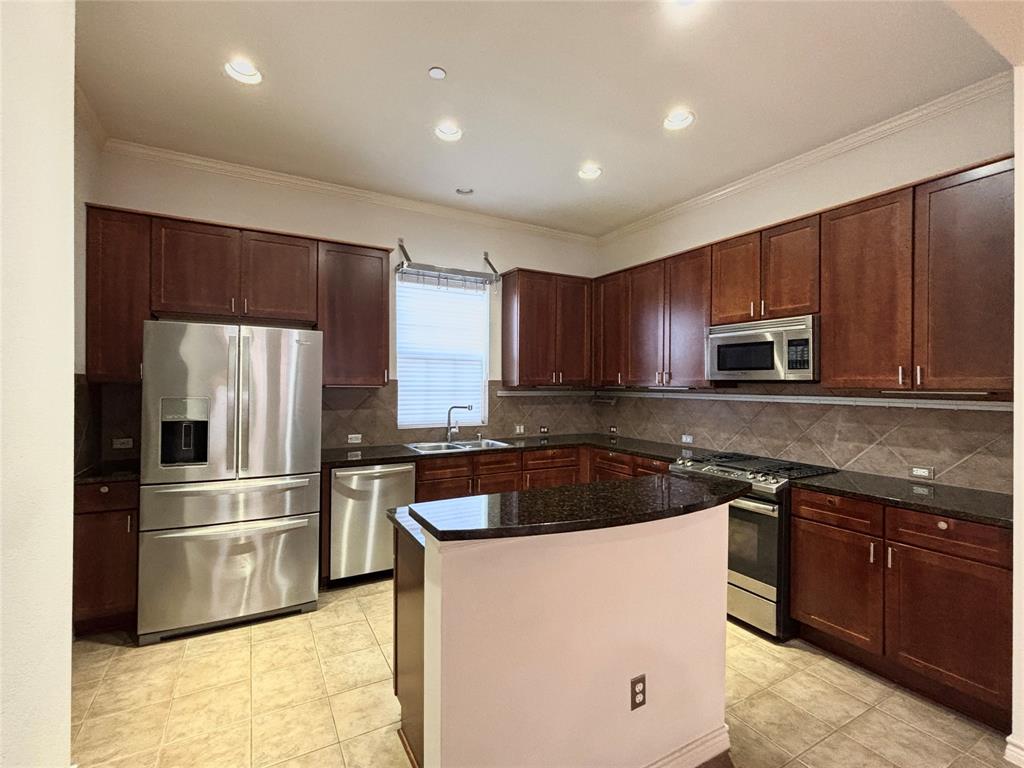 15727 Seabolt Place Addison, TX 75001 - Photo 5 of 24