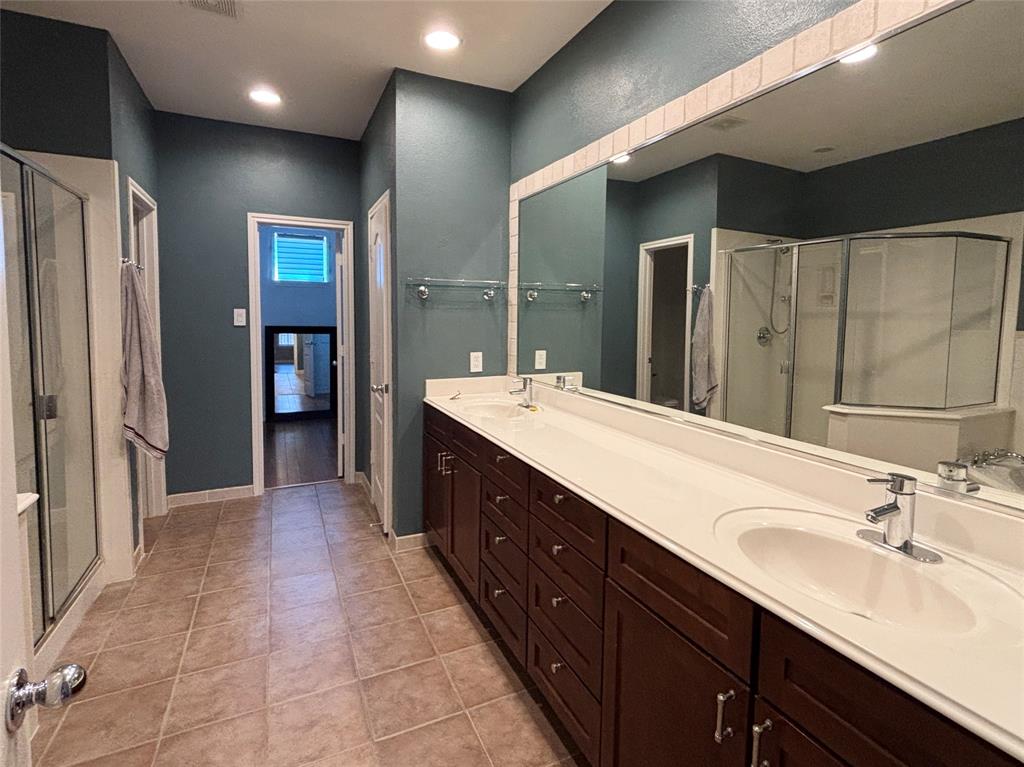 15727 Seabolt Place Addison, TX 75001 - Photo 10 of 24