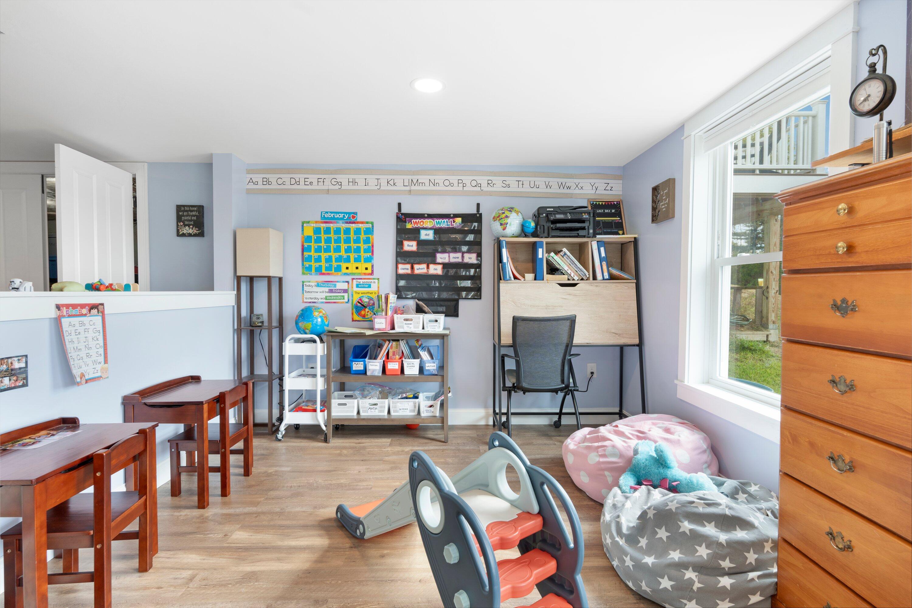 105 King Road Lisbon, ME 04250 - Photo 26 of 100 91-custom-105-king-rd