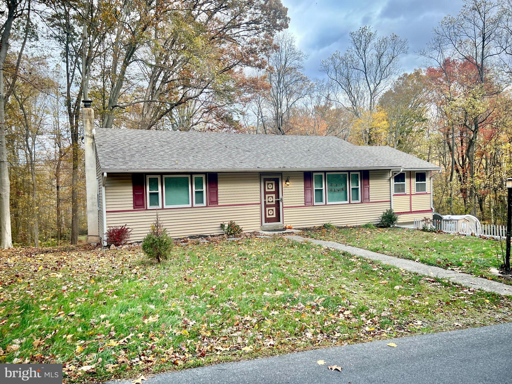 385 Sycamore Road Douglassville, PA 19518 - Photo 3 of 3 front view of a house with a yard