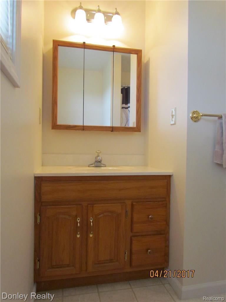 6069 Slattery Road North Branch, MI 48461 - Photo 16 of 24 IMG_6233.JPG