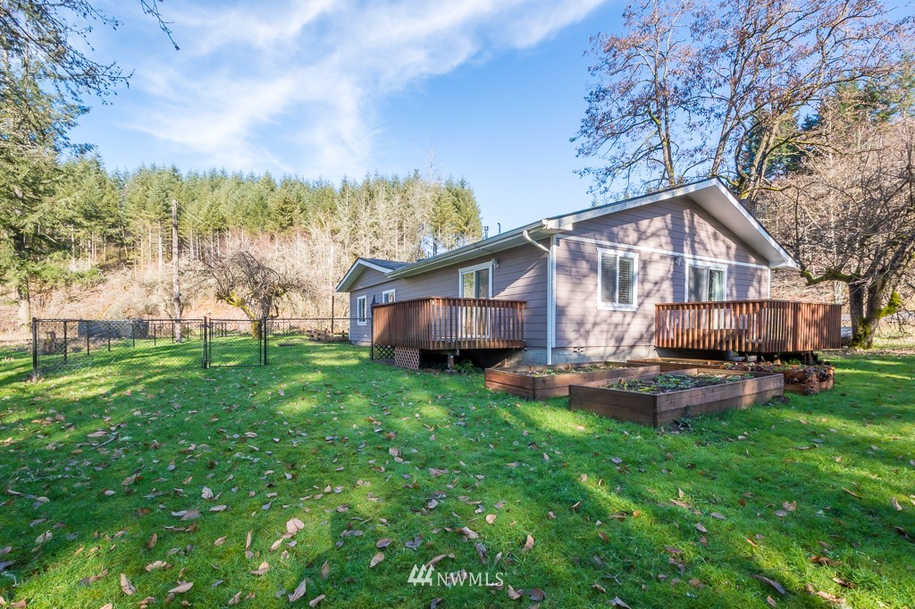 289 Conrad Road Winlock, WA 98596 - Photo 1 of 15