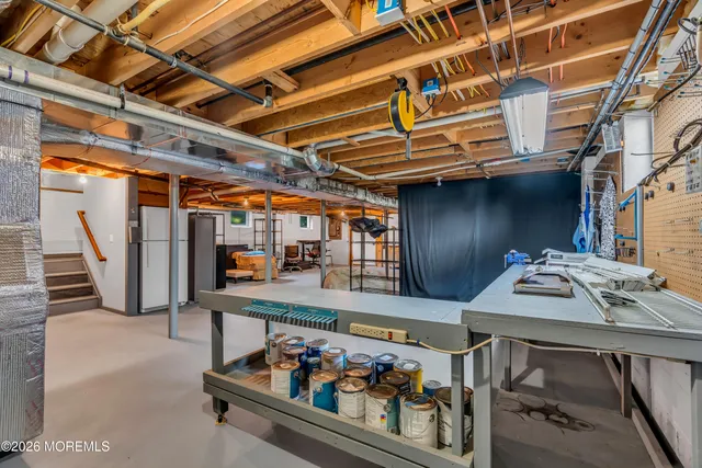 a view of a house with swimming pool and a yard