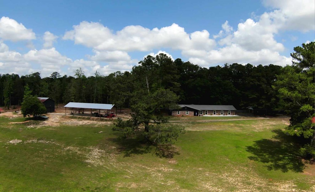 273 Doe Run Road Ozark, AL 36360 - Photo 2 of 36 Gallery Image 2