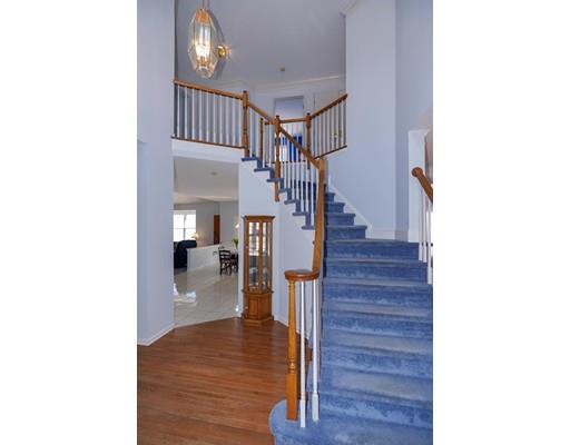 232 Robert Road Marlborough, MA 01752 - Photo 9 of 22 Gallery Image 9