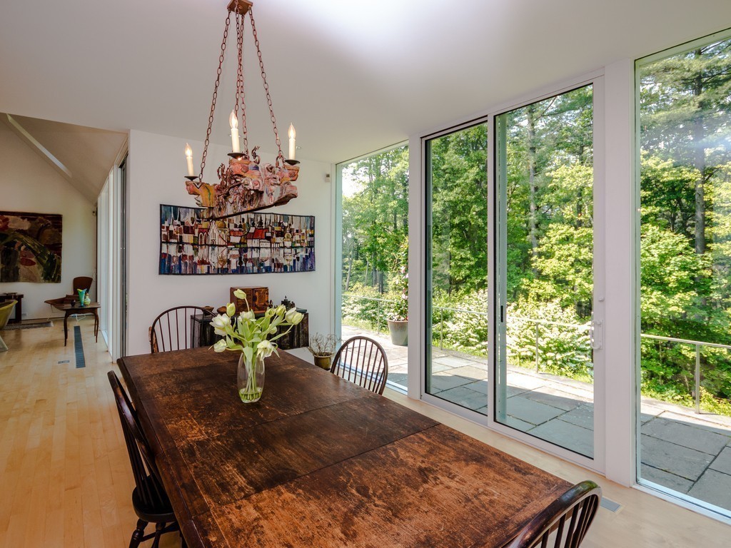 44 Spruce Hill Road Weston, MA 02493 - Photo 11 of 26 Gallery Image 11