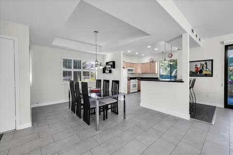 $787,000 | 2202 Oakcrest Drive, Palm Springs, CA 92264