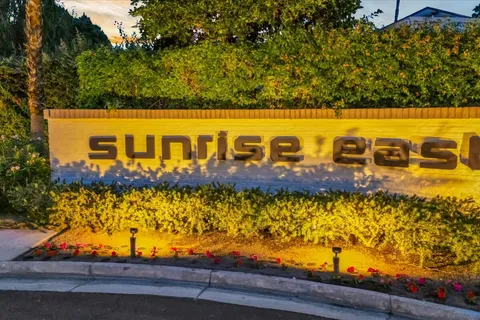 $787,000 | 2202 Oakcrest Drive, Palm Springs, CA 92264