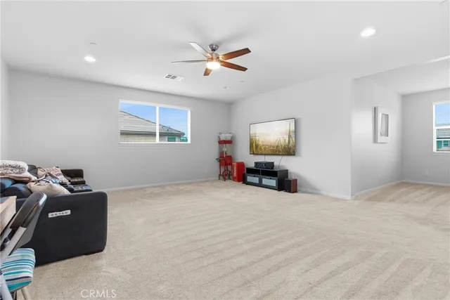 $995,000 | 11893 Flicker Cove, Corona, CA 92883