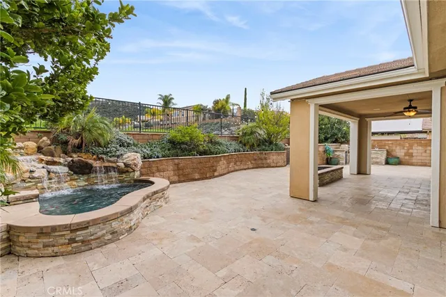 $995,000 | 11893 Flicker Cove, Corona, CA 92883