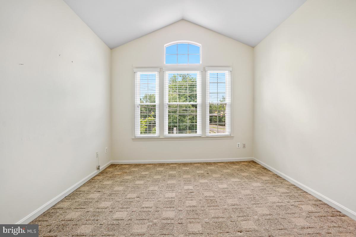 7037 Haycock Road Falls Church, VA 22043 - Photo 22 of 30