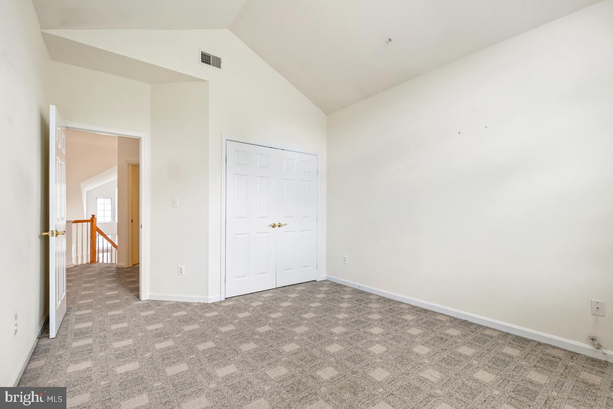 7037 Haycock Road Falls Church, VA 22043 - Photo 23 of 30
