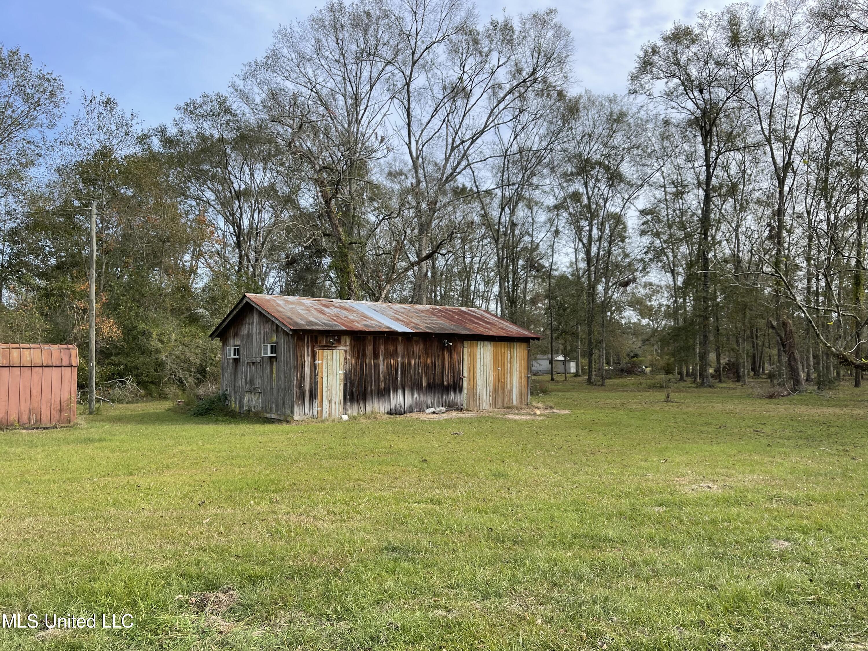 20 Hunt Road Picayune, MS 39466 - Photo 4 of 21 IMG-8249