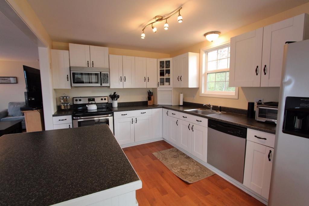 36 Lowell Road Mashpee, MA 02649 - Photo 3 of 32 Additional Photo